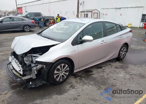 2021 Toyota Prius Xle Awd-E from USA, damaged, VIN JTDL9MFU3M3024799